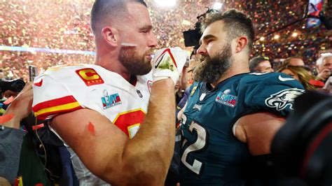 Jason Kelce, an Eagle, Might Embark on an Unofficial Retirement Tour in 2023 - BlackSportsOnline