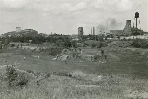 Hollinger Open Pit Lookout | Northern Ontario Travel