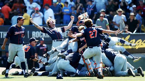 Year in Review: Times photographers capture the highs and lows of Los Angeles sports in 2017