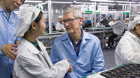 Apple may never be able to quit manufacturing in China | AppleInsider