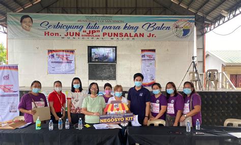 33 barangay health workers receive aid from DTI Pampanga - iOrbit News ...