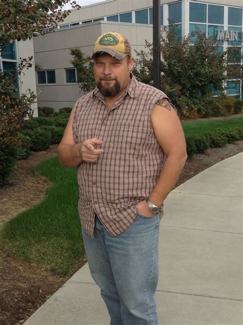 Larry the Cable Guy! #DIY #Costume #Halloween | The cable guy, Diy costumes, Guys