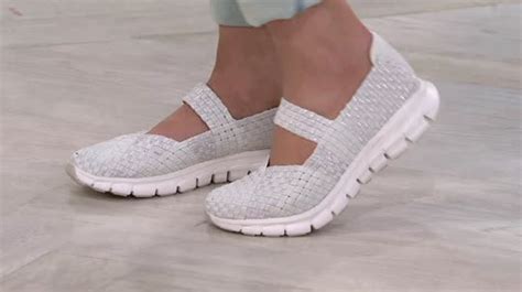 Skechers Woven Mary Janes w/ Memory Foam - Good Vibes — QVC.com