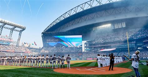 Mariners announce tickets for opening day have sold out | The Seattle Times