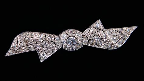 Antiques Roadshow - Appraisal: 20th C. Diamond Jewelry - Twin Cities PBS