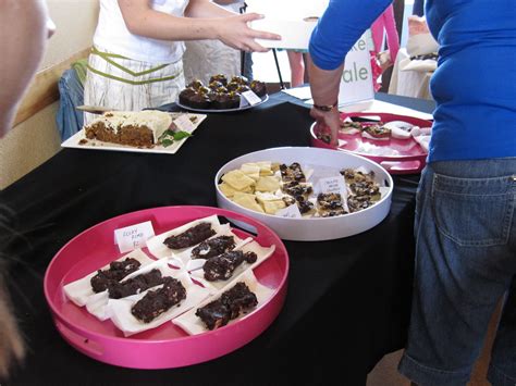 vegan bake sale 2010 | the auckland vegan bake sale at kraft… | Moira Clunie | Flickr