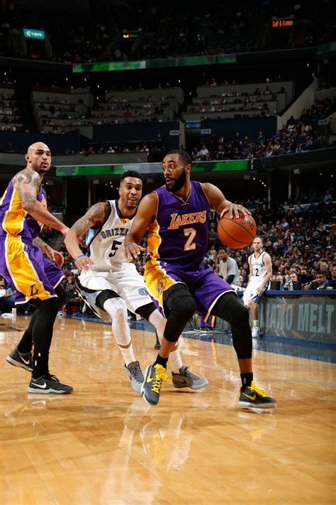 Photos: Lakers vs. Grizzlies (3/6/15) Photo Gallery | NBA.com