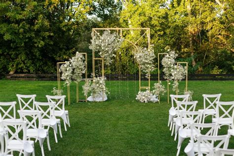 Types of Outdoor Wedding Venues