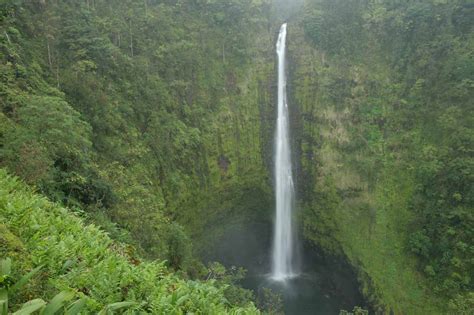 Akaka Falls - The Most Beautiful Waterfall on the Big Island