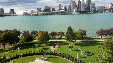 THE 10 BEST Windsor Points of Interest & Landmarks (with Photos ...