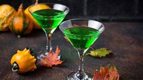 20+ Best And Tastiest Green Cocktails - Whimsy & Spice