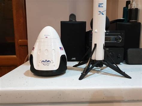 SpaceX Falcon 9 Crew Dragon Capsule Decals - Labels included. Fast delivery! various sizes!
