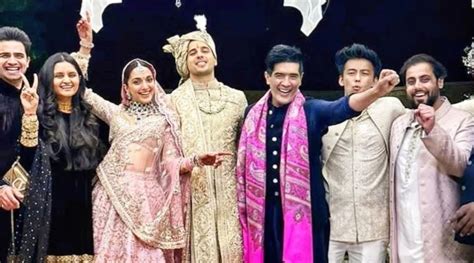 Sidharth Malhotra and Kiara Advani strike fun poses in unseen wedding ...