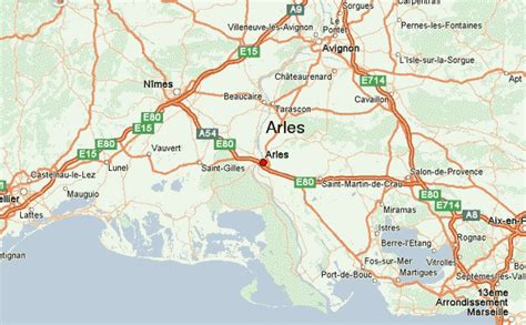 Arles Location Guide