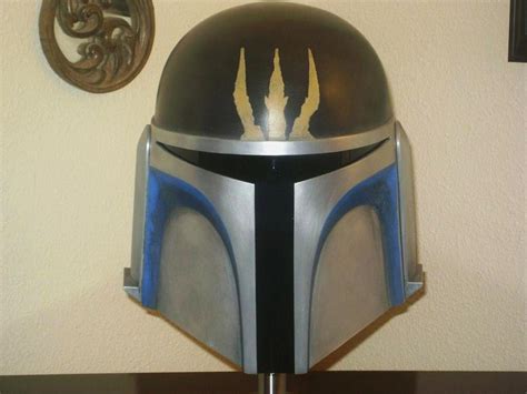 Mandalorian helmet by CruzerXX on DeviantArt