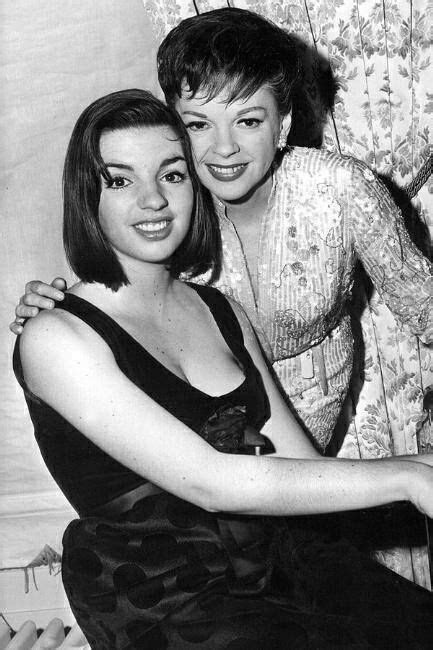 Liza Minnelli and mom, Judy Garland; 1964 : r/OldSchoolCelebs