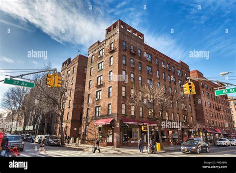 Jackson Heights, Queens, New York City, USA Stock Photo - Alamy