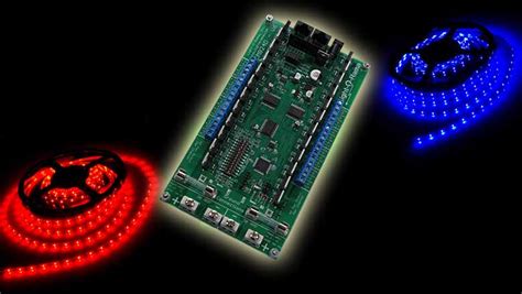 Simple RGB Controller with 8 Pixel Ports - Light-O-Rama