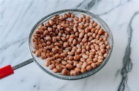 Fried Peanuts Recipe - The Woks of Life