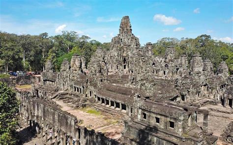 Bayon Temple Travel Guide 2025 - Best Time To Visit