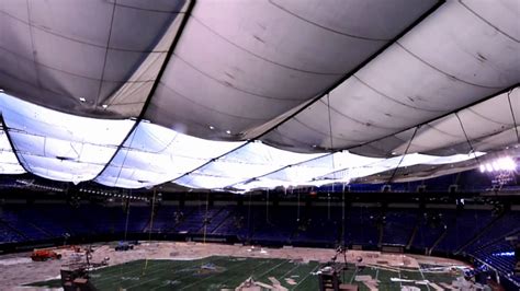 Metrodome timelapse video - YouTube