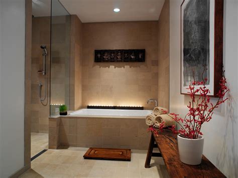 Spa-Inspired Master Bathroom | HGTV