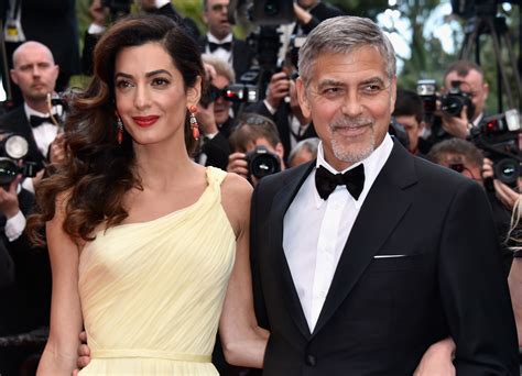 That time George and Amal Clooney met the Pope - CBS News