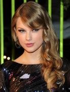 16 Taylor Swift Hairstyles - PoP Haircuts