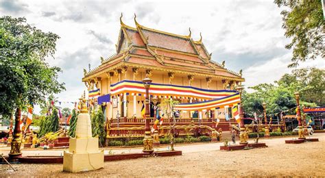 6 Things to Know About Cambodian New Year | The Discoverer