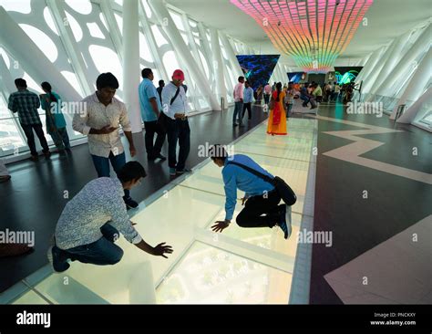 Dubai Frame Inside Images