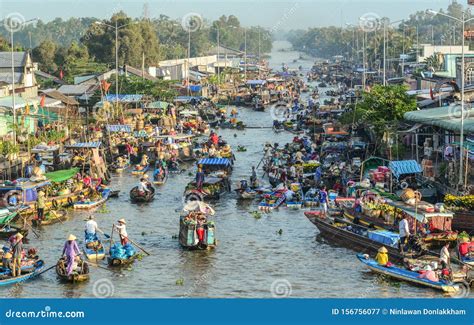 Floating Market in Southern Vietnam Editorial Photography - Image of ...