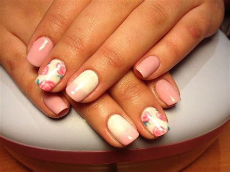 Pink Ombre Roses Nail Art Galleries, Pink Ombre, Nails Magazine, Fingertips, Art Gallery, Roses ...