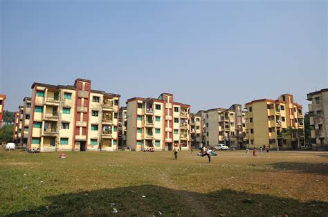 File:Government of West Bengal Rental Housing Estate - Howrah 2011-01-08 9920.JPG - Wikimedia ...