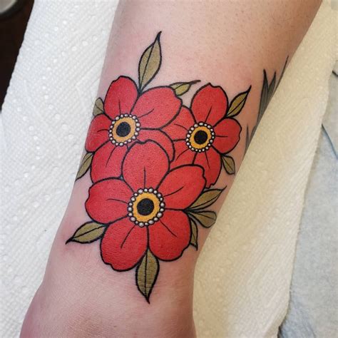 101 Amazing Traditional Flower Tattoo Ideas That Will Blow Your Mind ...