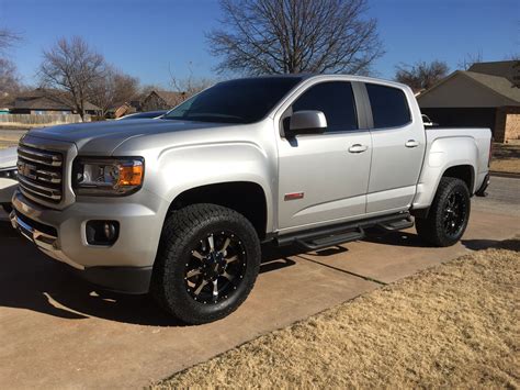 2016 GMC Canyon all terrain 2 inch level with 18 inch Moto Metal wheels ...