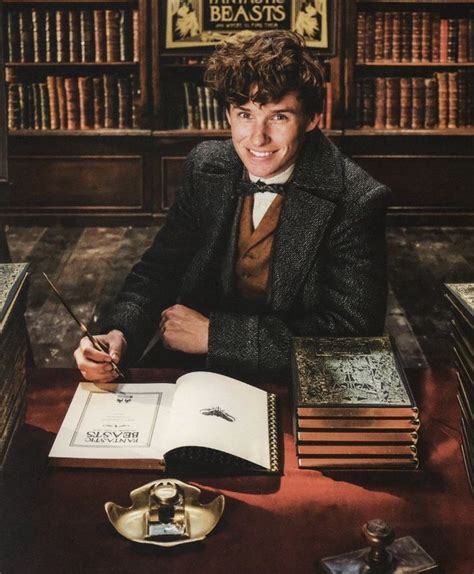 Eddie Redmayne | Eddie redmayne fantastic beasts, Fantastic beasts ...