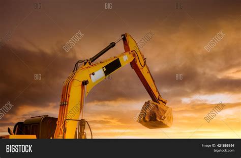 Backhoe Working By Image & Photo (Free Trial) | Bigstock