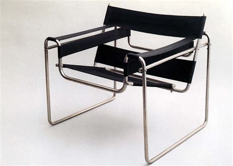 Bauhaus | Famous chair designed by Marcel Breuer, 1925/26. M… | Flickr