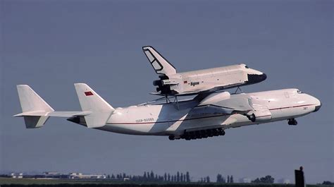 The Russian Space Shuttle, Buran Lifted by Antonov An-225 Mriya - AERONEF.NET