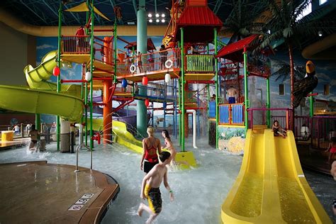 9 of the Best Indoor Water Parks in the US | HuffPost