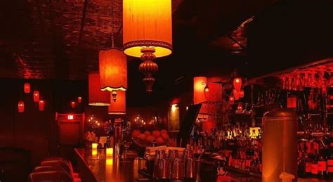 Green Lady Lounge – Crossroads Arts District