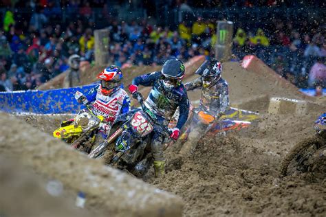 2019 San Diego SX Highlights - Supercross - Racer X