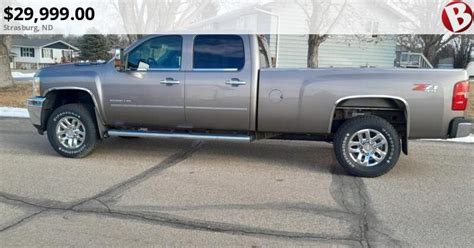 2011 Chevrolet 2500 Duramax, only 113,000 miles, leather interior, 8ft box, bed | Strasburg, ND