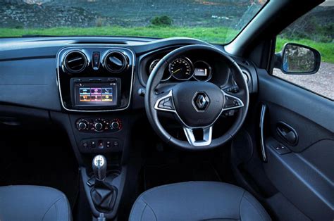 Renault Sandero Stepway Plus (2018) Reviewed - Devoted to Renault Automobiles