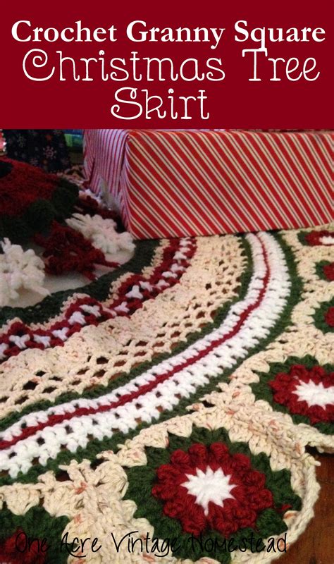 Crochet Granny Square Christmas Tree Skirt ⋆ One Acre Vintage & Pumpkin Patch Mtn.