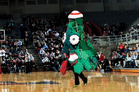 JOKE ISSUE | Penn Athletics to adopt new mascot | The Daily Pennsylvanian