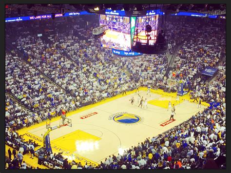 Golden State Warriors NBA Fan Experience, Oracle Arena, Oakland, USA ...