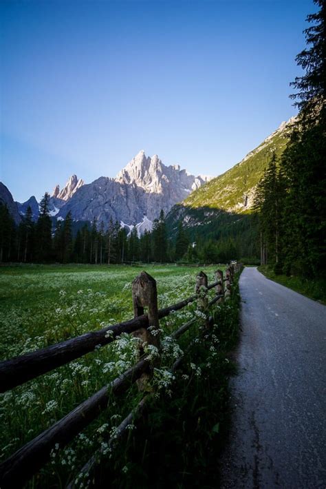 Favorite Sexten Dolomites Hiking Trails + Map, Northern Italy Hiking Trail Maps, Hiking Trails ...