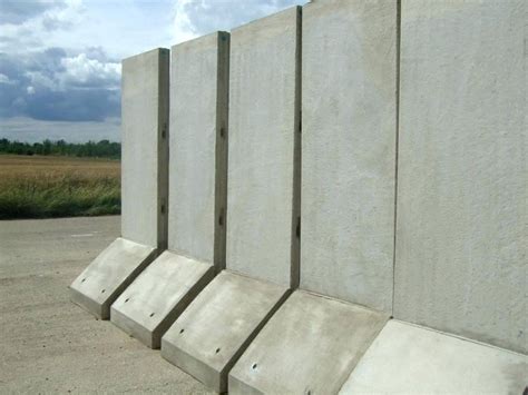 Precast Concrete Walls ant it has a 5 Advantage