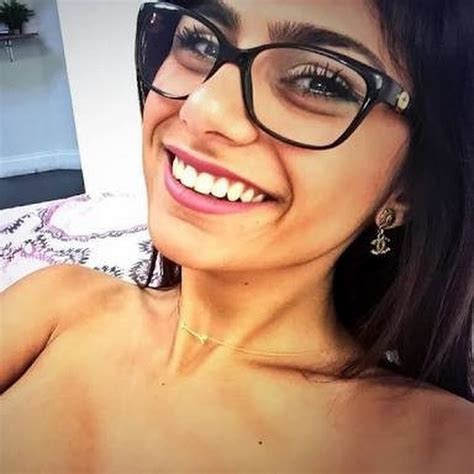 MIA KHALIFA - YouTube